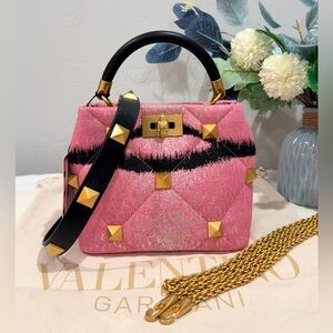 NEW✨Valentino Garavani Pink Ikat Rockstud Mini Top Handle Bag